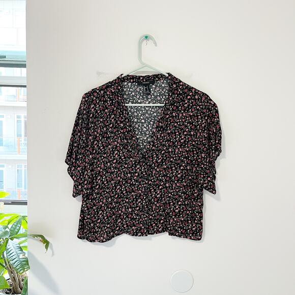 Forever 21 Black & Pink Floral Print Button Up Top Size Small - Picture 1 of 4